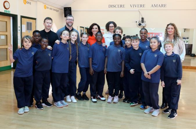 Shirley Ballas and children 